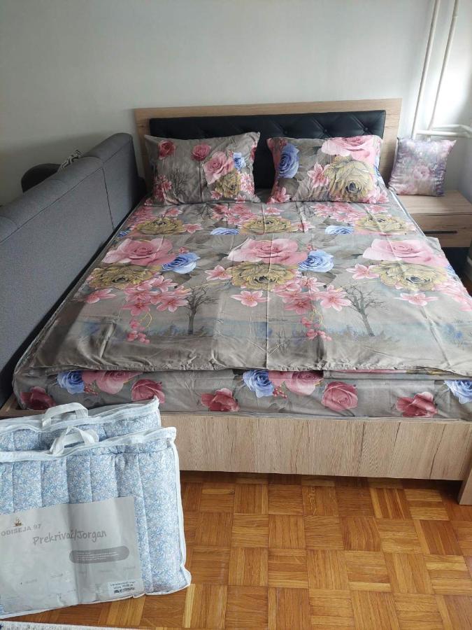 Apartment F&s - Novo