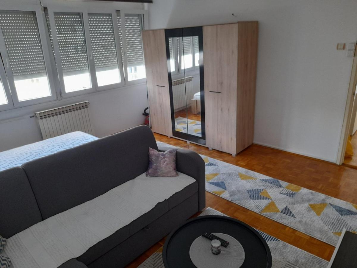 Apartment F&s - Novo