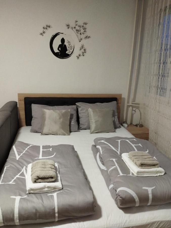 Apartment F&s - Novo *